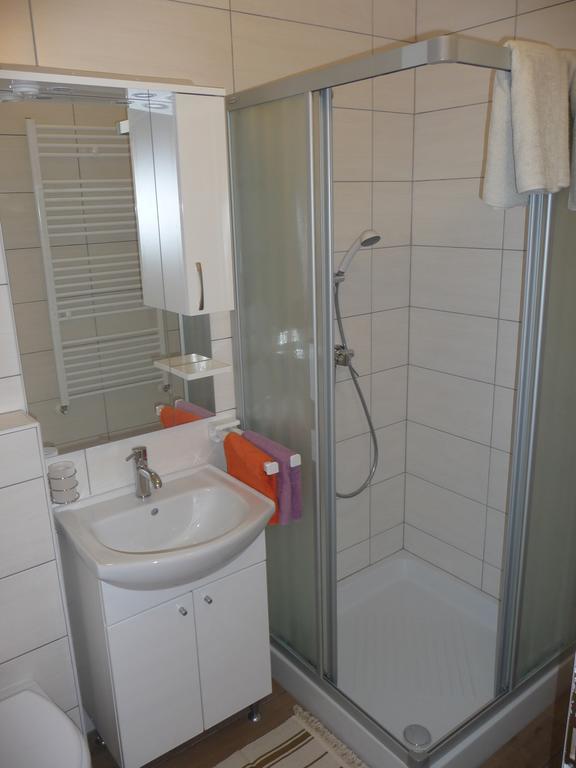 Apartments & Rooms Milka Umag Bagian luar foto
